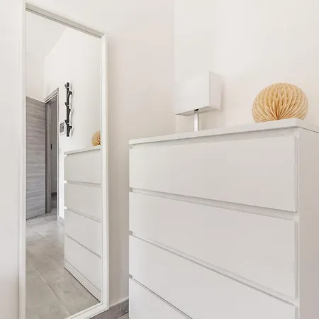 Guest house Halloggio Economy 4p No Elevator *